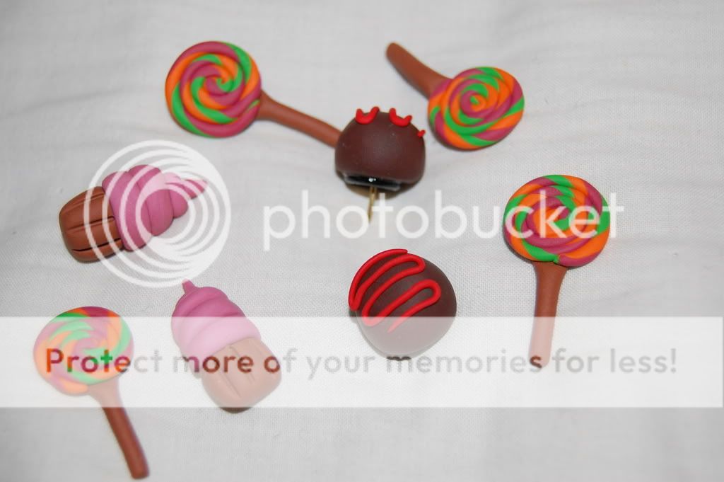 Novelty Drawing Pins/Thumb Tacks/Push Pins/(whatever else they're